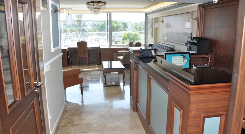 Kadikoy Park Suites Estambul Exterior foto